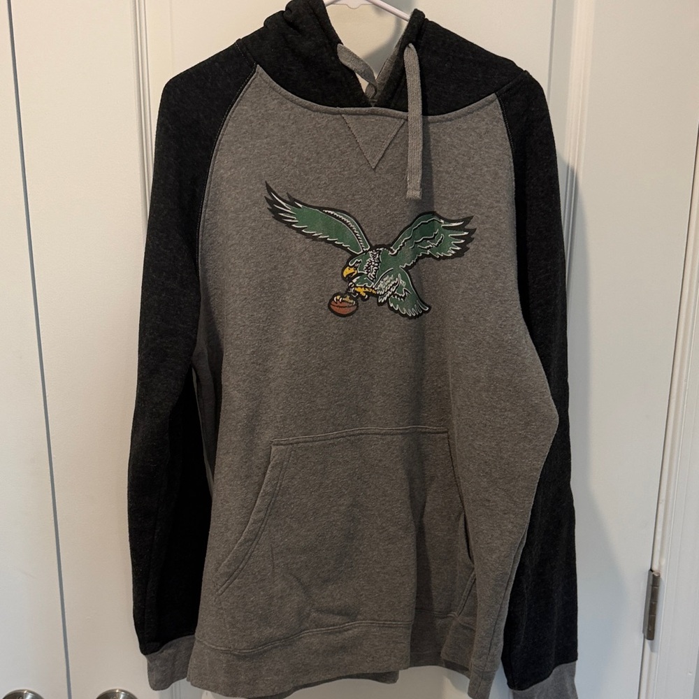 Fanatics Gray and Black Hoodie with Eagle Design